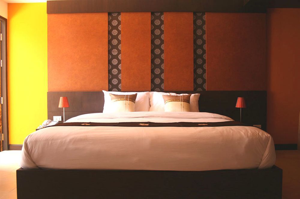 Oasis Inn Bangkok Ngoại thất bức ảnh
