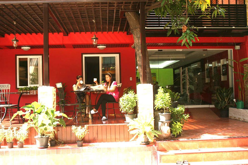 Oasis Inn Bangkok Ngoại thất bức ảnh