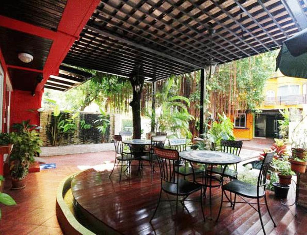 Oasis Inn Bangkok Ngoại thất bức ảnh